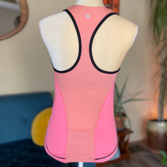 Lululemon cardio kick tank - Picture 3 of 6